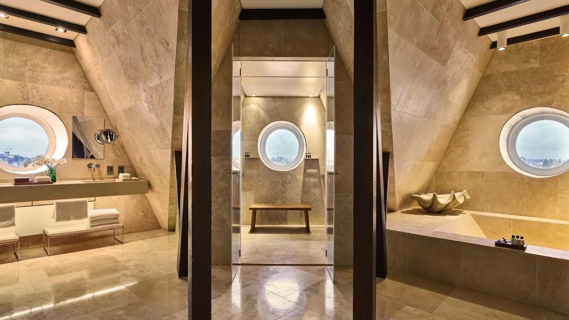 Conservatorium Hotel Amsterdam